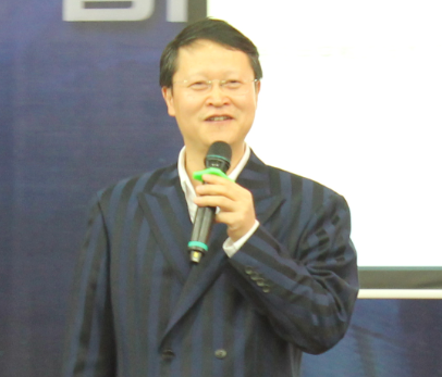 華為前副總裁張俊:從硬件到機器人,隔了N道智能