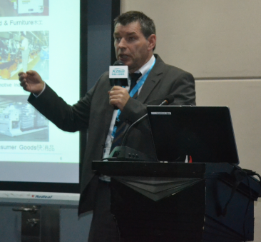 西克傳感器Michael Dold:Advanced Sensor Solutions For AGVs & AGCs